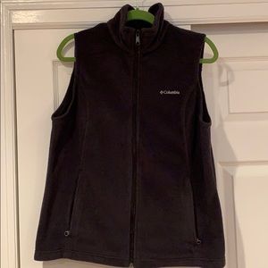 Women’s Columbia fleece vest